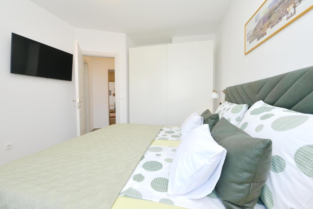 Apartman Junona - Poluotok Na Dlanu ザダル エクステリア 写真